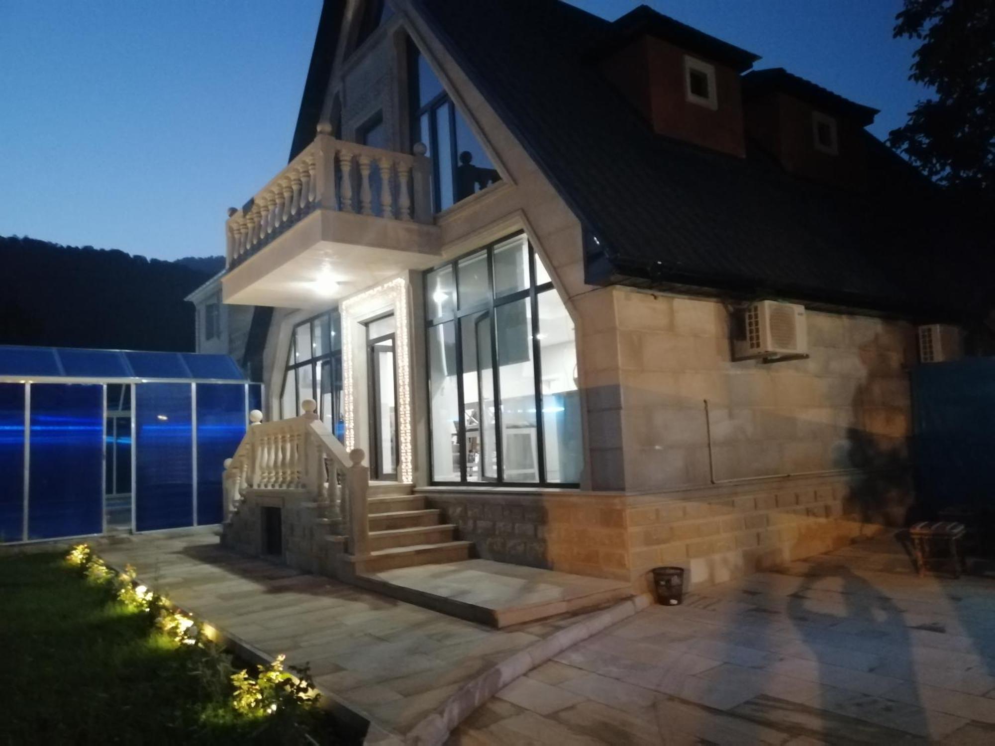Viva Hotel Gabala With Outdoor Pool ,Sauna And Waterfall גאלבה מראה חיצוני תמונה